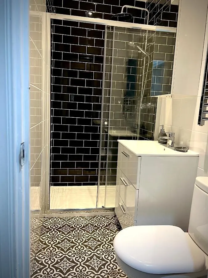 Old Town Gibraltar 3Bdr Apartment