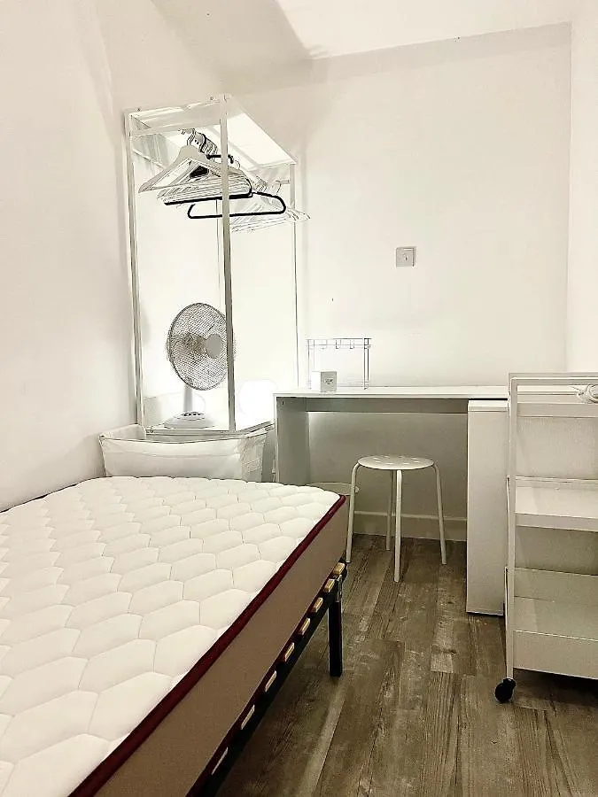 Old Town Gibraltar 3Bdr Apartment 0*,